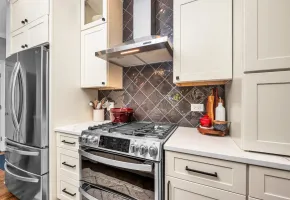 436-W-Belmont-unit-203-5_24_11zon